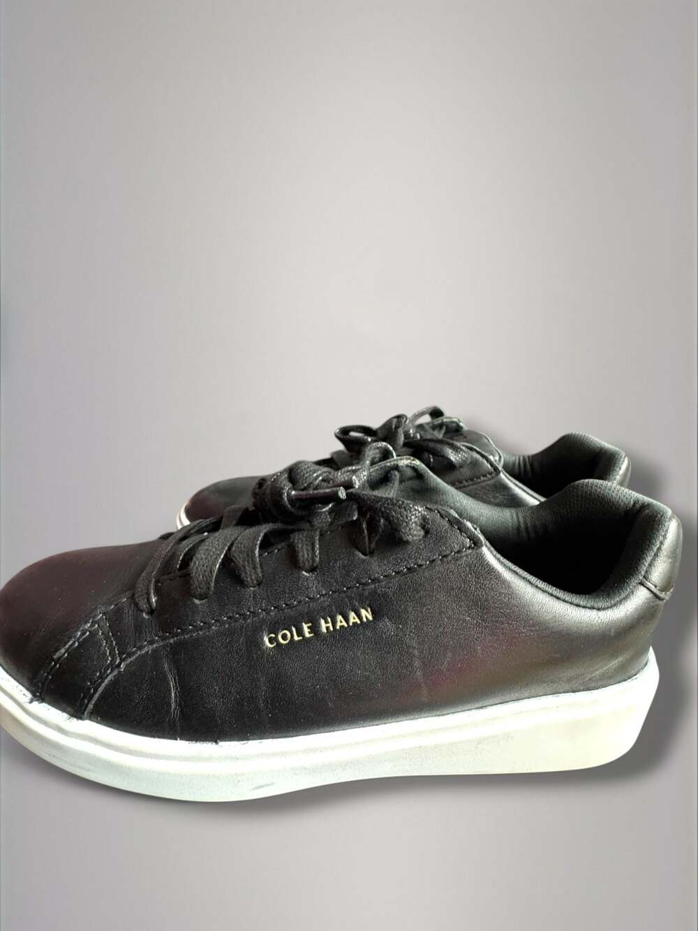 Cole Haan Grand Crosscourt Size 5.5